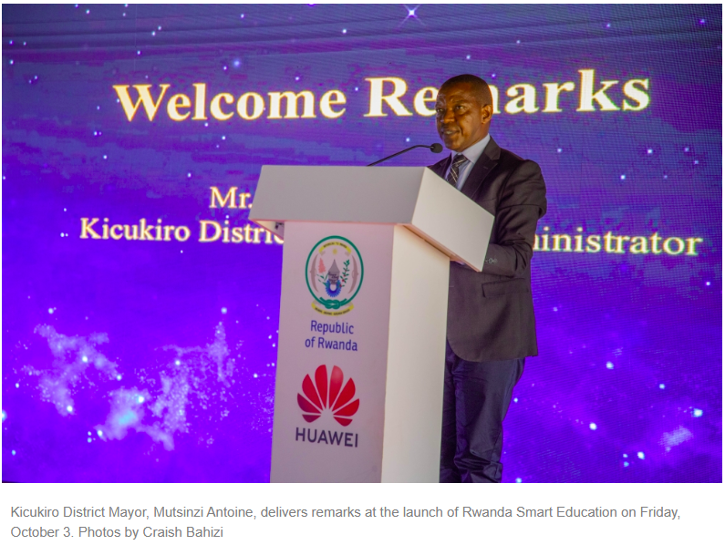 Kicukiro District Mayor, Mutsinzi Antoine, delivers remarks at the launch of Rwanda Smart Education on Friday, October 3. Photos by Craish Bahizi